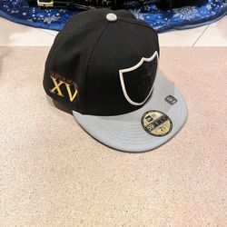 New Era Las Vegas Raiders Super Bowl XV 59FIFTY fitted hat.