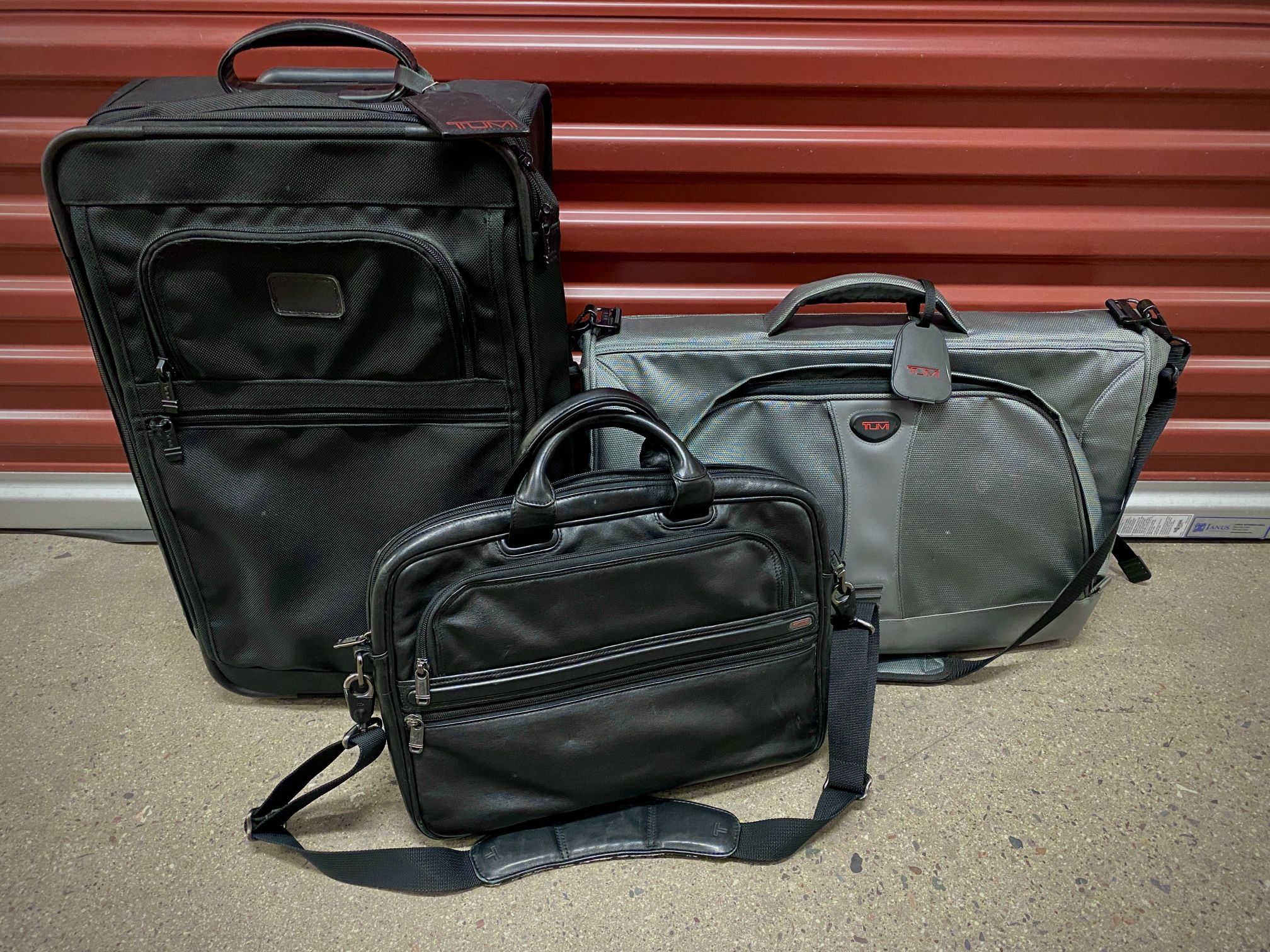 Tumi Luggage Set