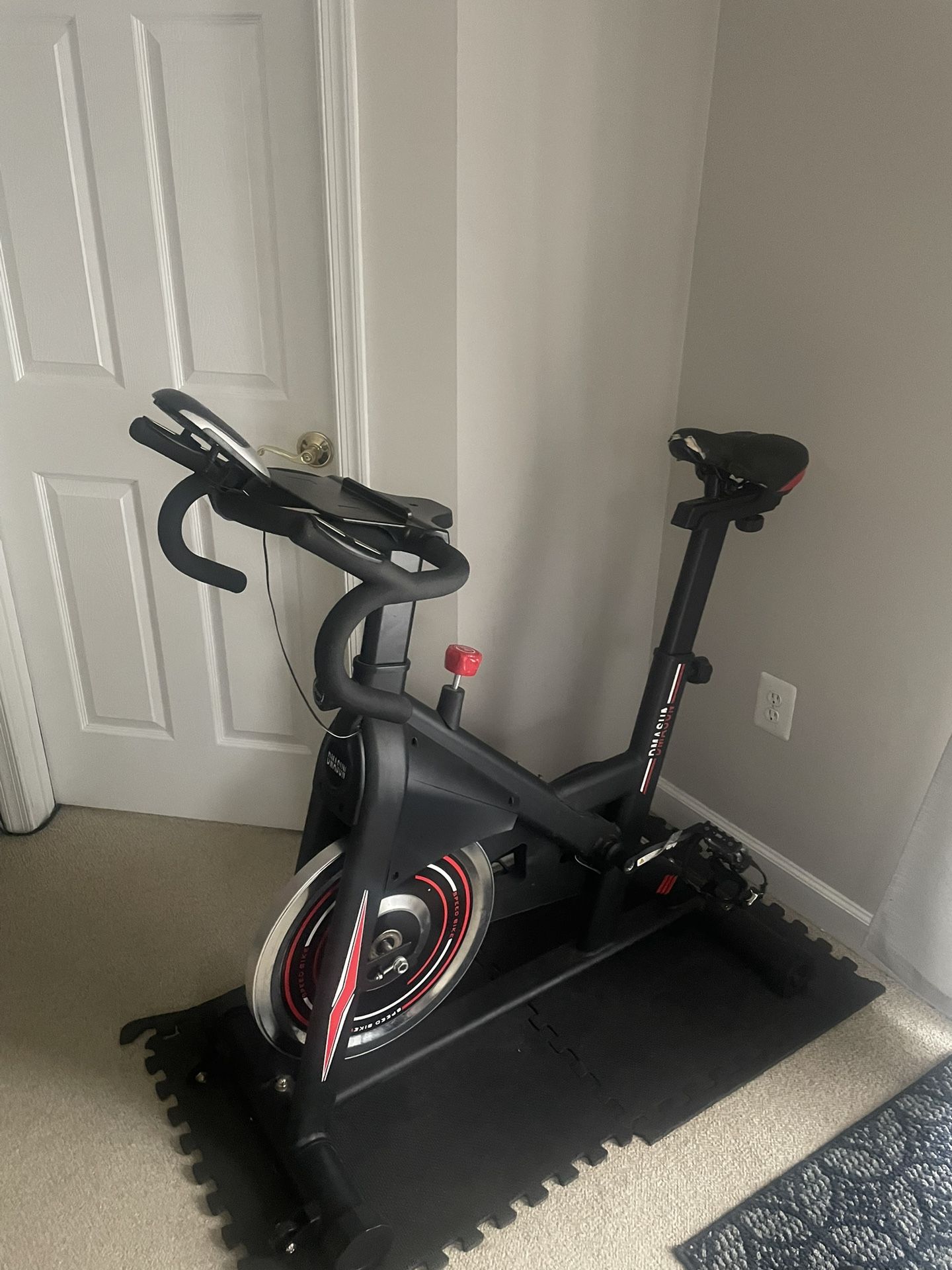 SPIN BIKE 100$