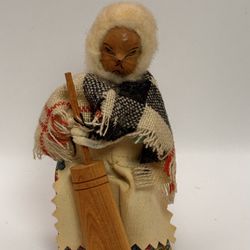  Vintage 1960s Appalachian Folk Art Doll-Butter Churner ✨Read Full Details Below
