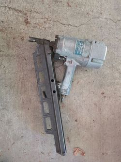 Hitachi Framing nailer