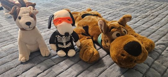 Three vintage collectibles