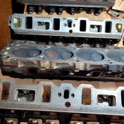 D80E heads For Small Block Ford 