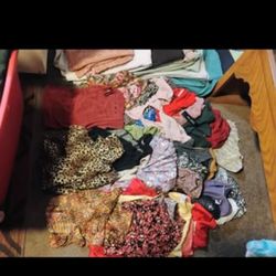 CLOTHING SIZE XL Women's dressy casual. Huge mix $45 OBO