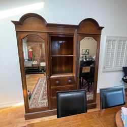 Mohagany Armoire - Edwardian Antique