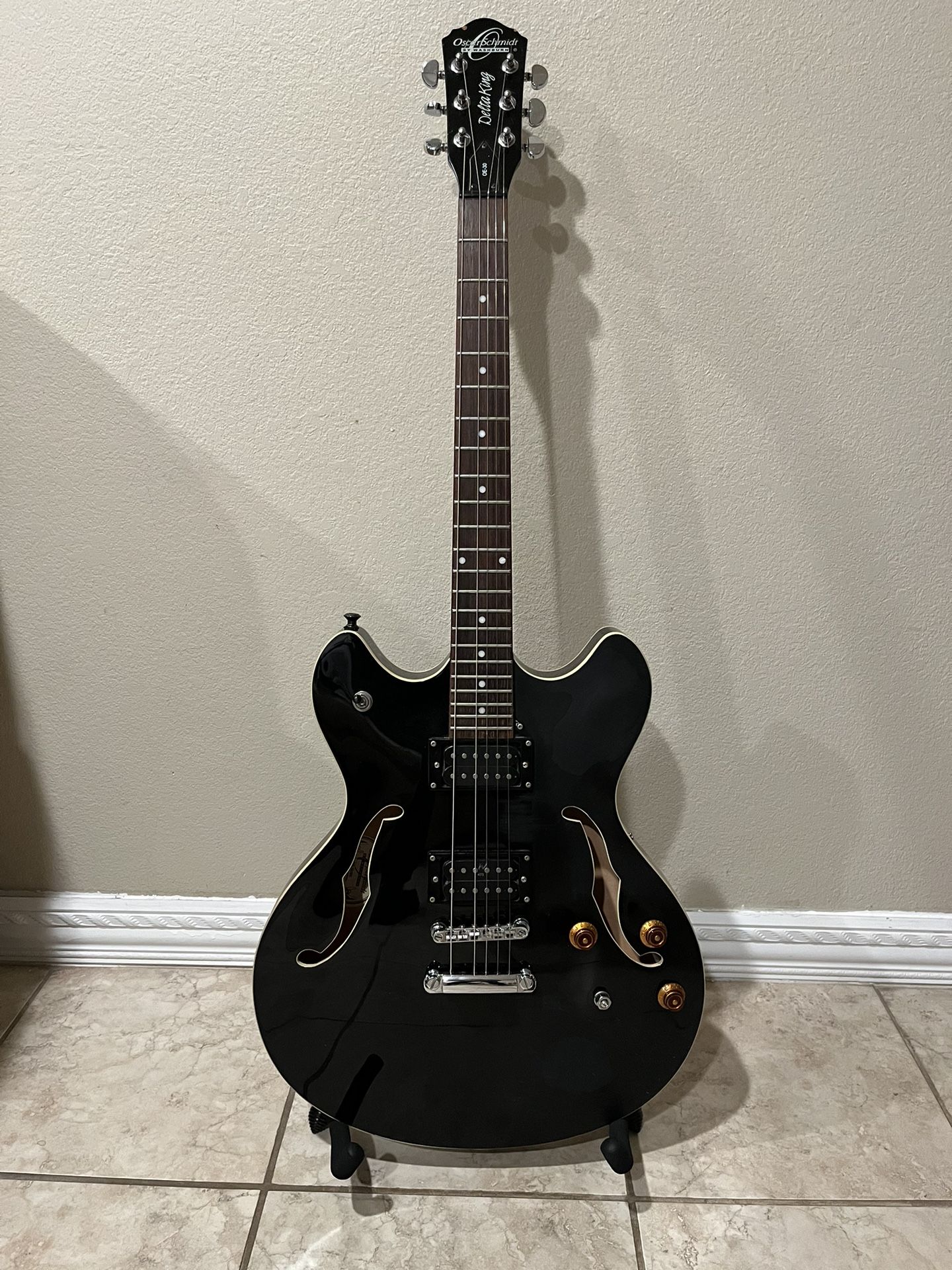 Oscar Schmidt Oe30 Hollow Body Electric Guitar