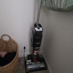 Shark 3-in-1 Mop/Vac with extras