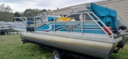 Pontoon $2000 OBO