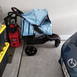3 Wheeled Deluxe Pet Stroller