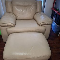 Accent Leather Chair 