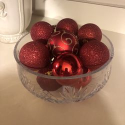 Crystal Bowl W/Ornaments 