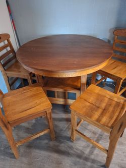 Round Wood Dining Table with 4 Chairs