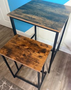 Modern side table with. Strong metal frame + wood top. Perfect next to sofa, living room or bedroom.