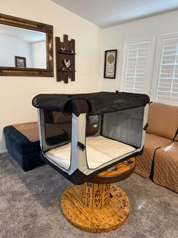 $30 FIRST COME FIRST SERVE BRAND NEW DOG KENNEL