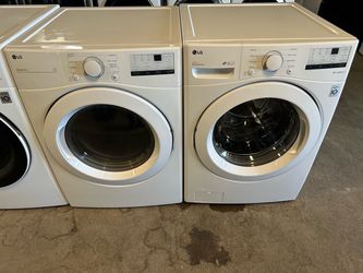 LG - Washer And Dryer (Electric) - Excellent Condition