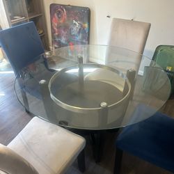 Moving Sale!! Dining Room Glass Table 