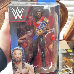 WWE Elite Action Figure "The All Mighty" Roman Reigns, universal title with roman side plates