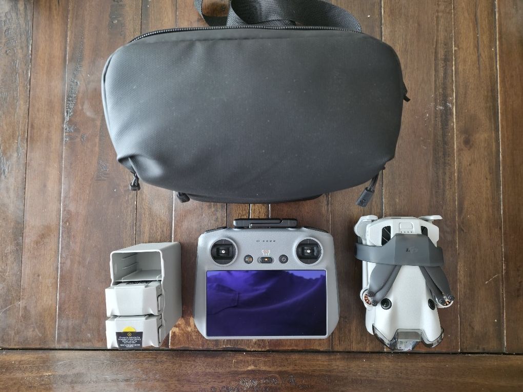 DJI MINI 4 PRO FLY MORE COMBO