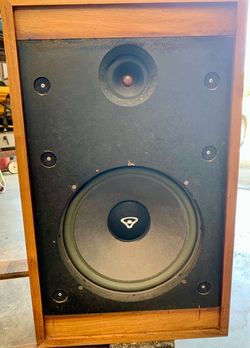 Cerwin Vega 211r speakers