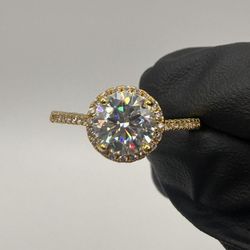 VVS1 Gold Plated Moissanite Halo Engagement Ring 1.0ct