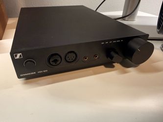 Sennheiser HDV 820 Headphone Amplifier & DAC