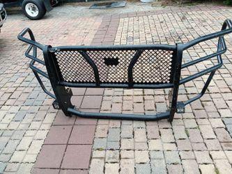 08-2010 ford super duty brush guard.