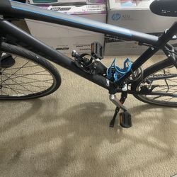Specialized Sirrus Hybrid Bike Medium w/ Cateye