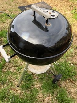 Charcoal grill