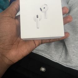Airpods 4