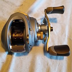 Pflueger Baitcaster Reel