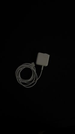 MacBook MagSafe charger