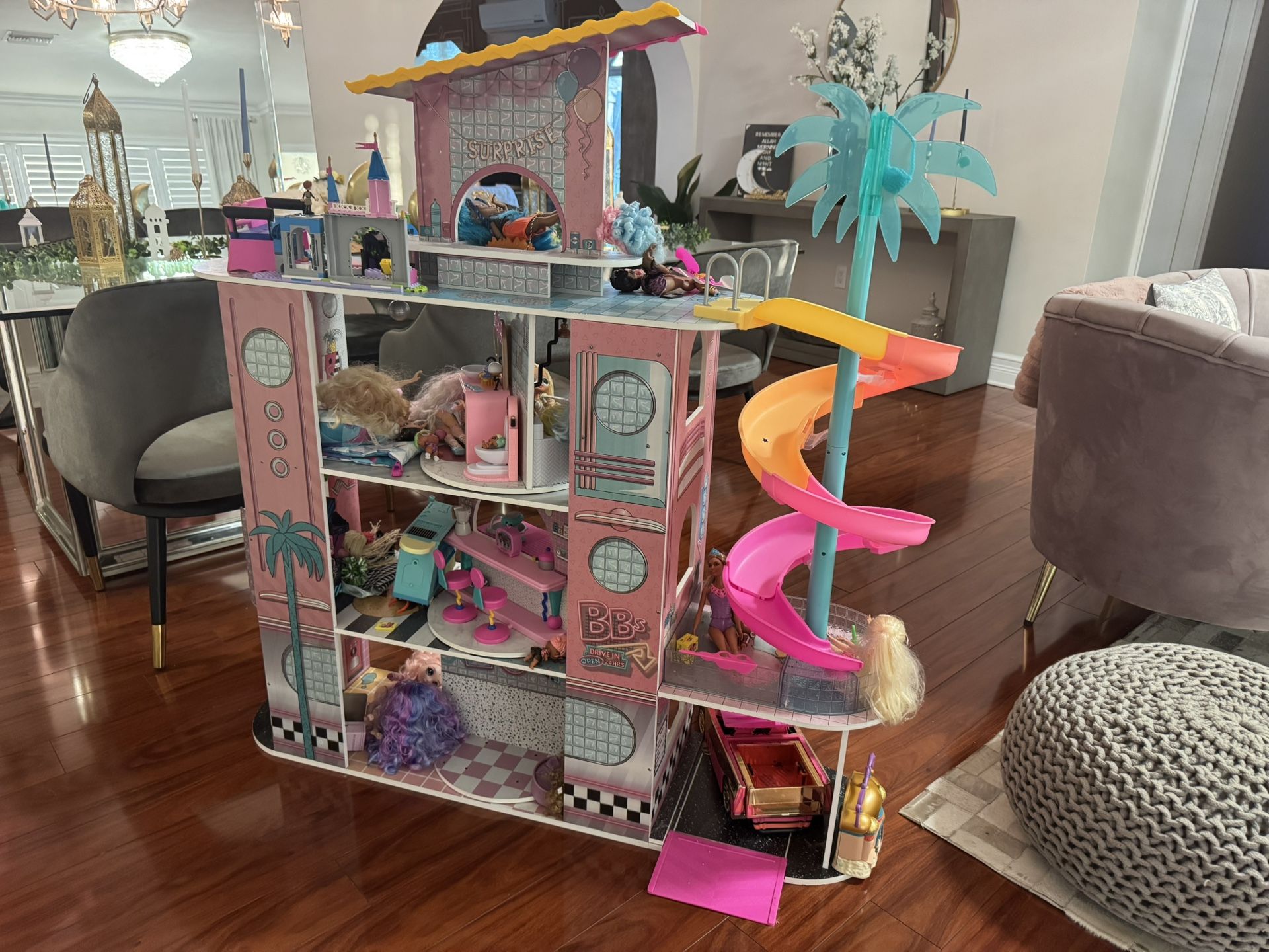 lol Doll House