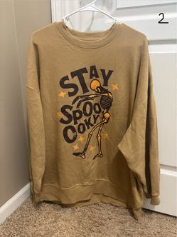 Women’s Halloween Sweatshirt-Size Large