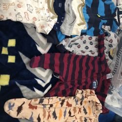 Newborn Clothes 