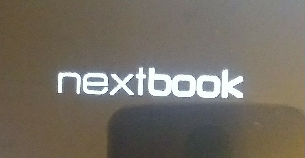 8" Touchscreen Nextbook Windows Tablet w/Detachable Keyboard Case