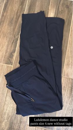 Lululemon dance studio pants