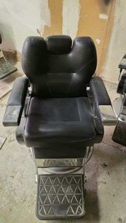 Barber chair