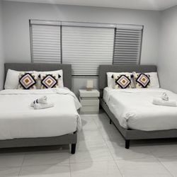 MODERN GRAY UPHOLSTERED FULL SIZE BEDS 