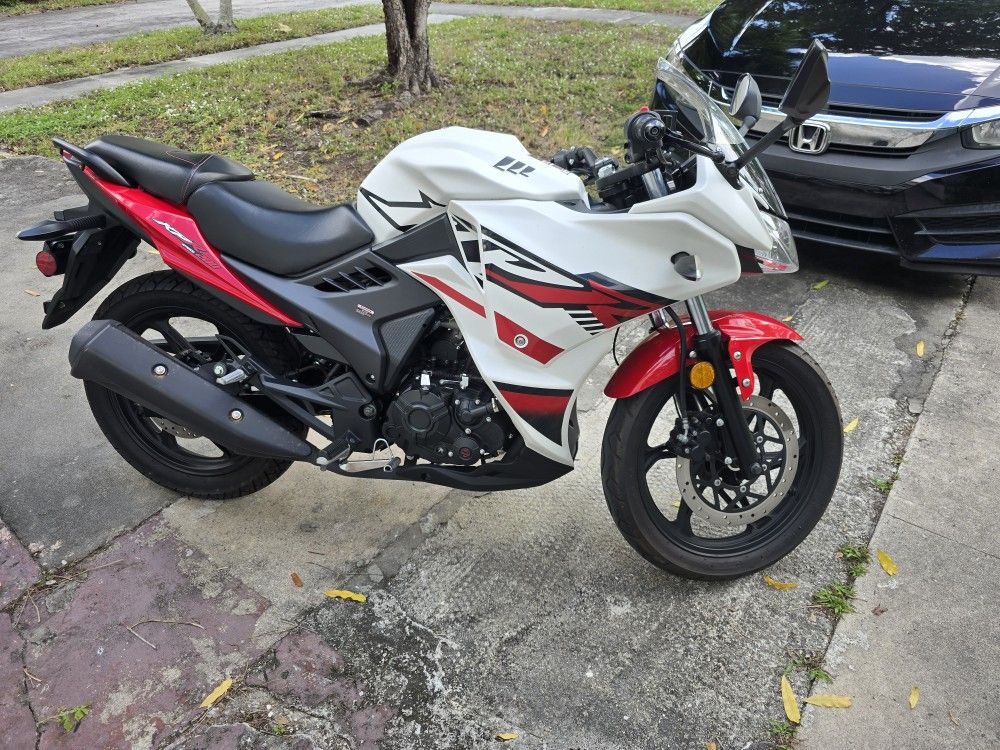 2022 LIFAN KPR200