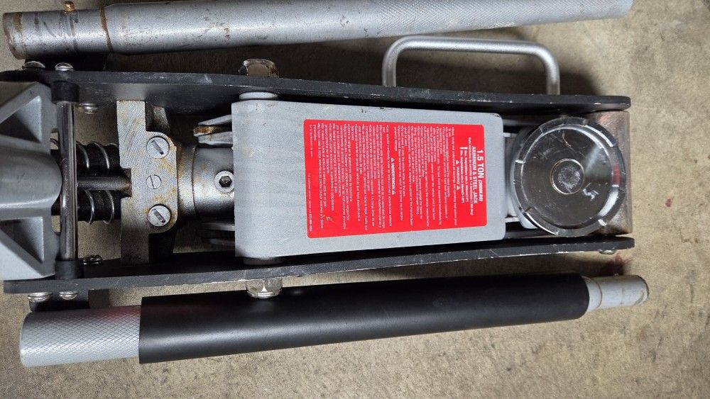 HYPER TOUGH 1.5 TON 3000LBS ALUMINUM & STEEL JACK