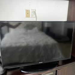TV Excellent Condition 40 Inch 
