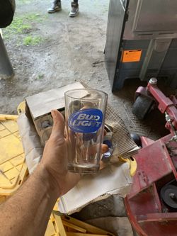 Va Bud light Glasses !!!