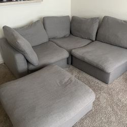 Grey 4pc Sectional Counch 