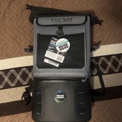 Titan by Arctic Zone Deep Freeze Welded Backpack Cooler