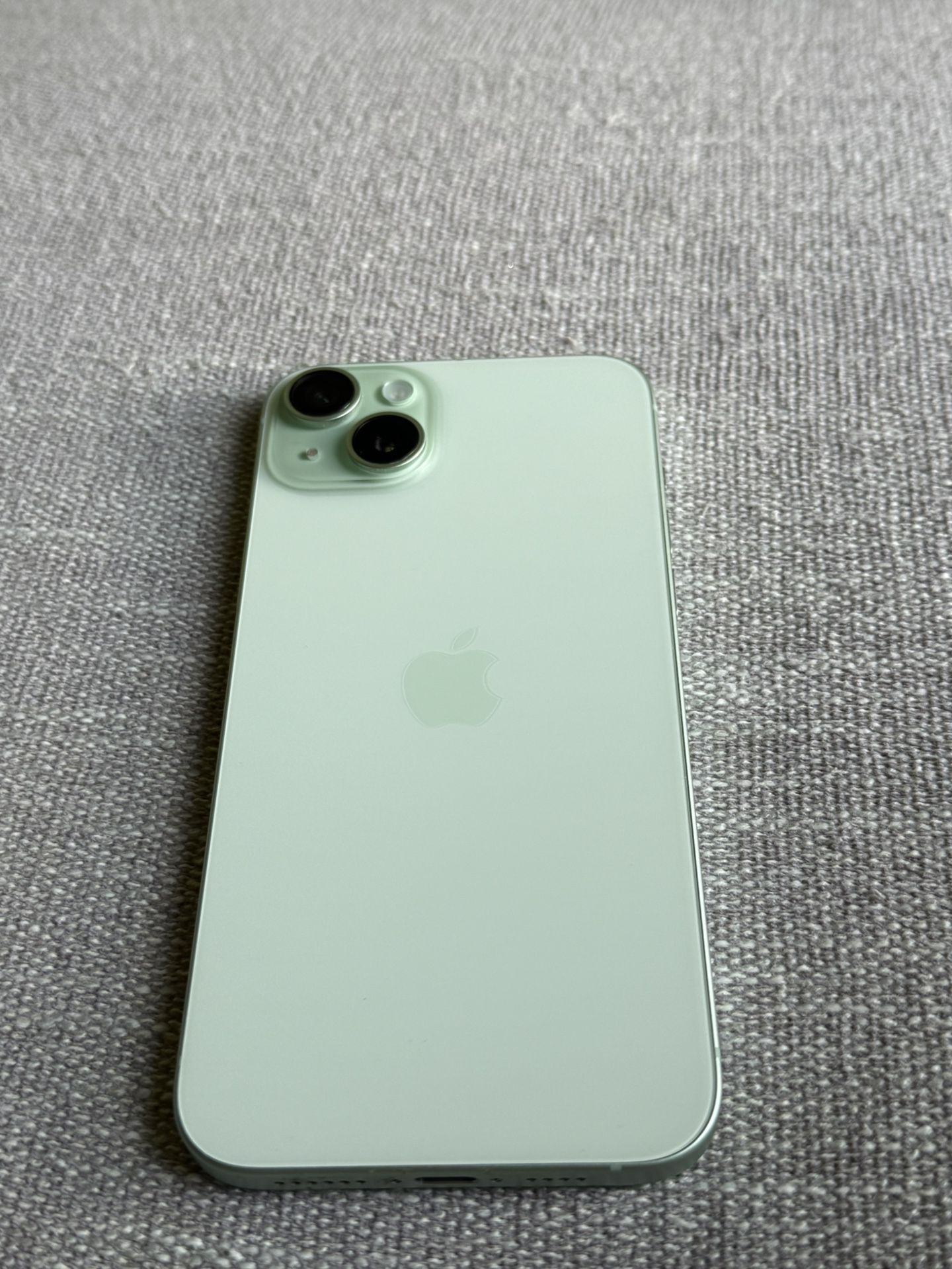 Unlocked iPhone 15 Plus 256gb - Light Green