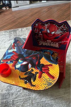 Make me on offer in this spider man  desk /table
