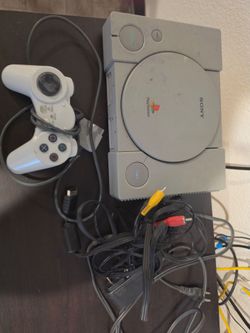 Sony PlayStation 1 PS1 Console with Controller & Cords