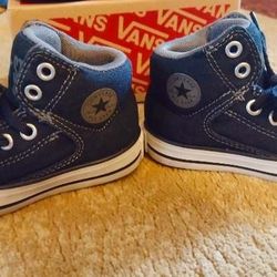 Converse Infant Shoes Size 4