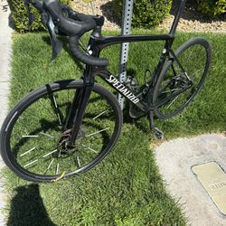 2021 Carbon Specialized Roubaix Road Bike 58 Cm