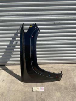 2016 2023 TOYOTA TACOMA RIGHT SIDE FENDER OEM